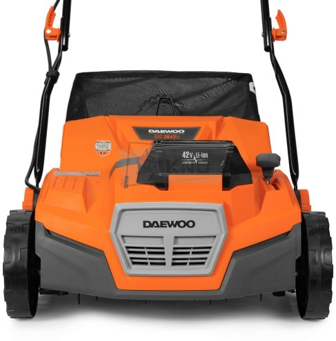 Скарификатор аккумуляторный DAEWOO DSC 3842Li SET с 2 АКБ 4 Ач и ЗУ - фото №3