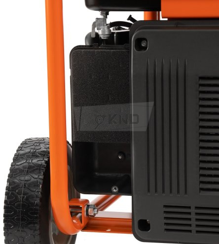 Инверторный генератор DAEWOO GDA 11000DPEi-3 - фото №13