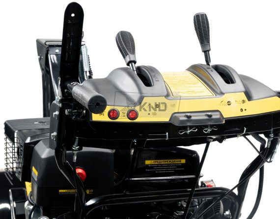 Снегоуборщик бензиновый Champion ST1170E - фото №14