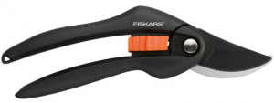 Секатор Fiskars SingleStep P26
