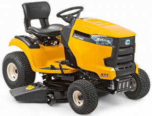 Садовый трактор Cub Cadet XT1 OS107 в Санкт-Петербурге