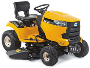 Садовый трактор Cub Cadet XT1 OS96 в Санкт-Петербурге